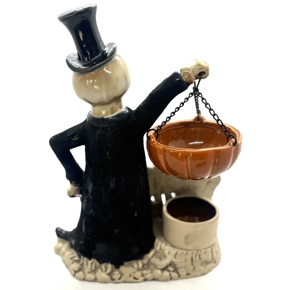 Yankee Candle Boney Bunch Skeleton Wax Warmer + 2 Cider Web Tarts RIP Headstone